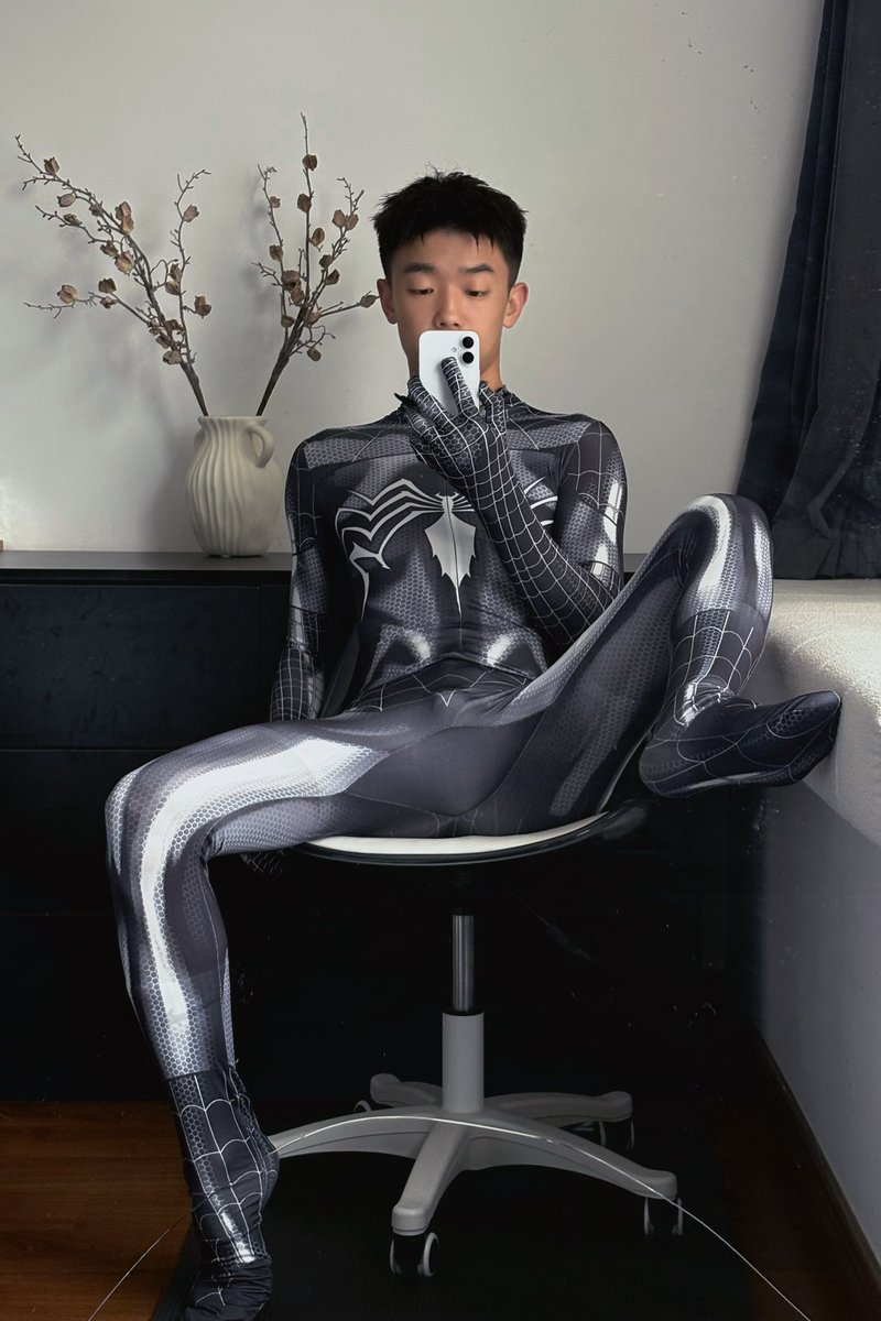 九点准时睡！ tweet media