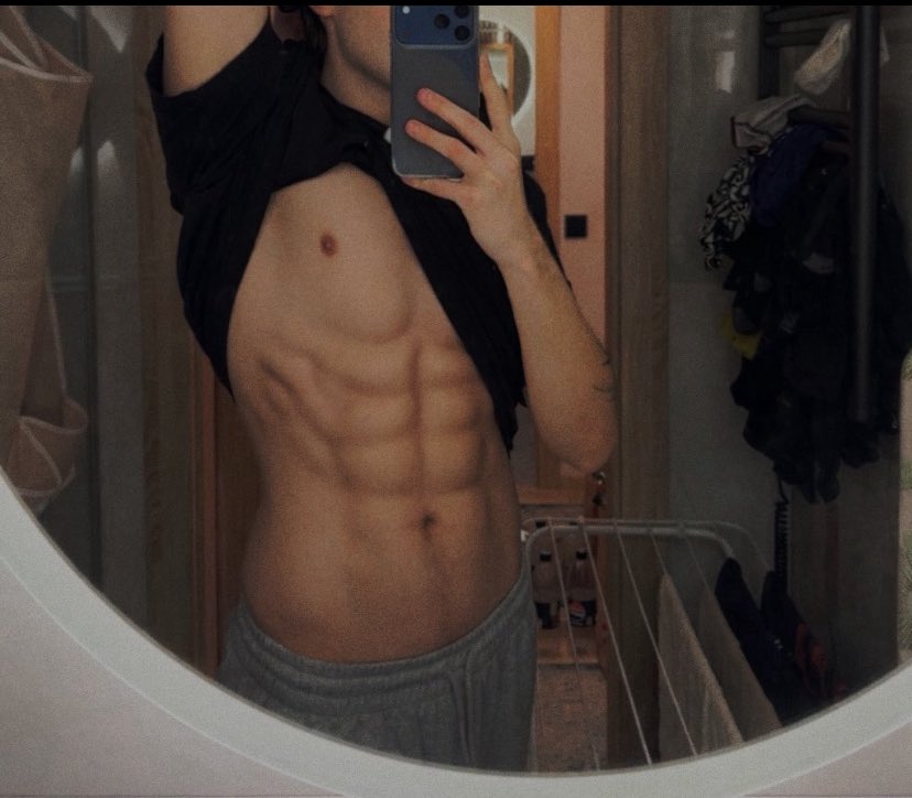 jobbalt87's tweet photo. Sells individual files 
Bait request available 🏳️‍🌈
#Str8 #str8bait #baited #straight #straightbait #baitedboys #str8baited #straightbaited #baitnswitch #baitrequest #baitboy https://t.co/Ed2LhM8eiN