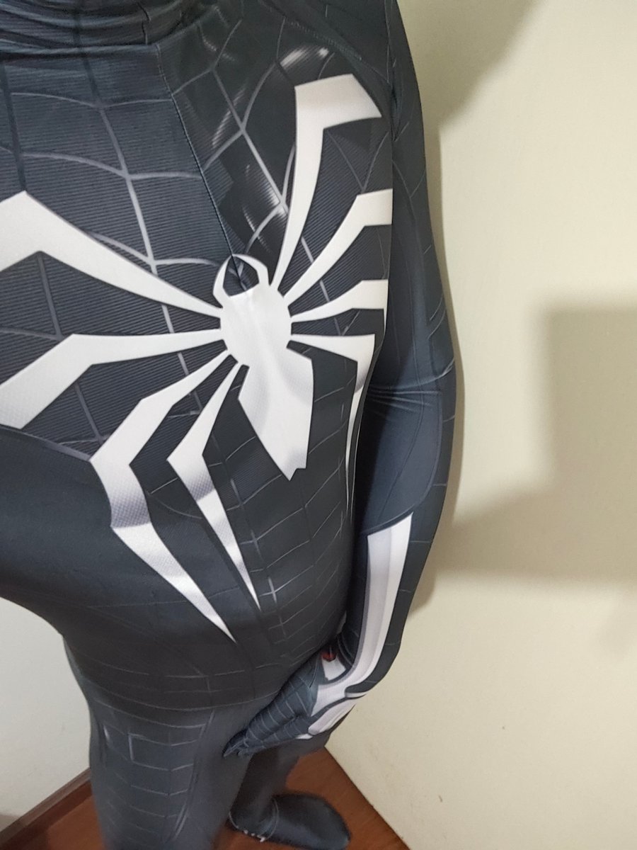 Luvspider666's tweet photo. 唉嘿🕷
#蜘蛛侠 #zentai #bdsm https://t.co/nv9vBudX46