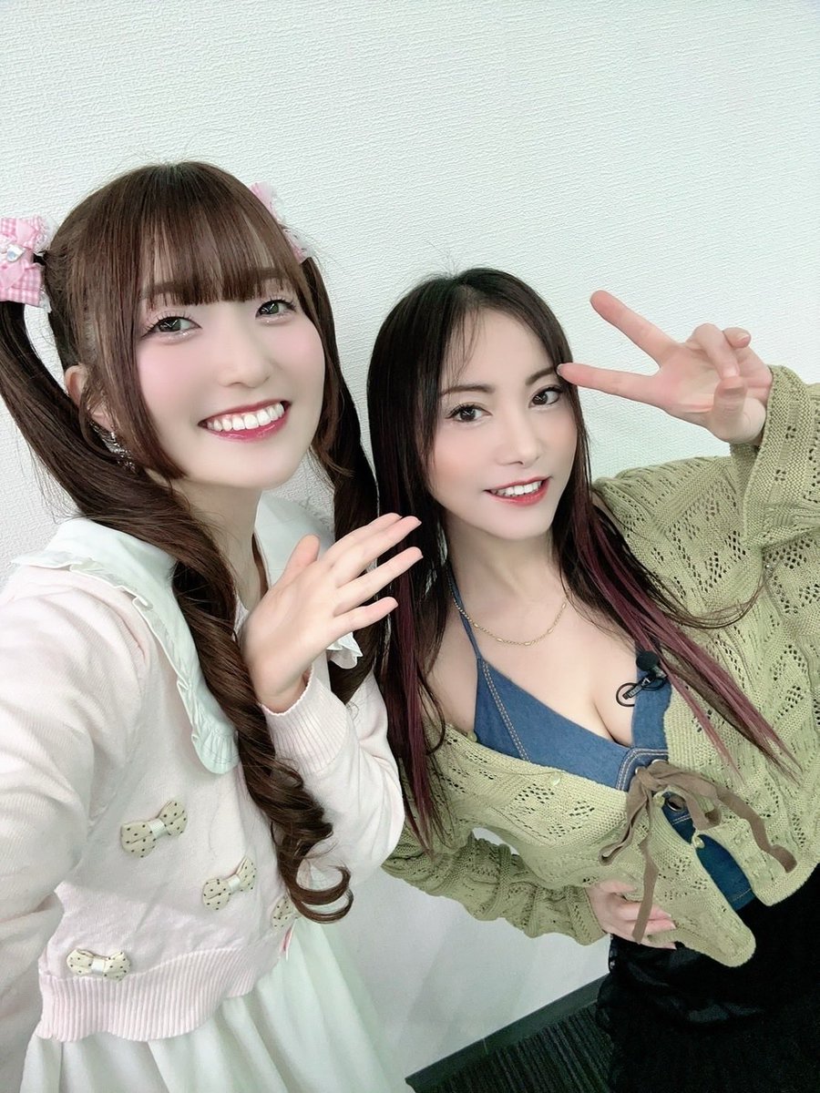 yuri_usui0515's tweet image. たかはし智秋さんと💄✨
本当にお優しく美しくてかっこよくて面白くて尊敬する先輩です✨✨
ご一緒できてすごく嬉しかったです💖
#chiaking_LLC #LLC