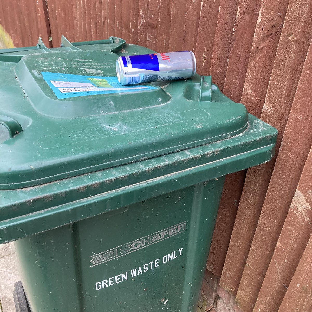 Red Bull Litter tweet media