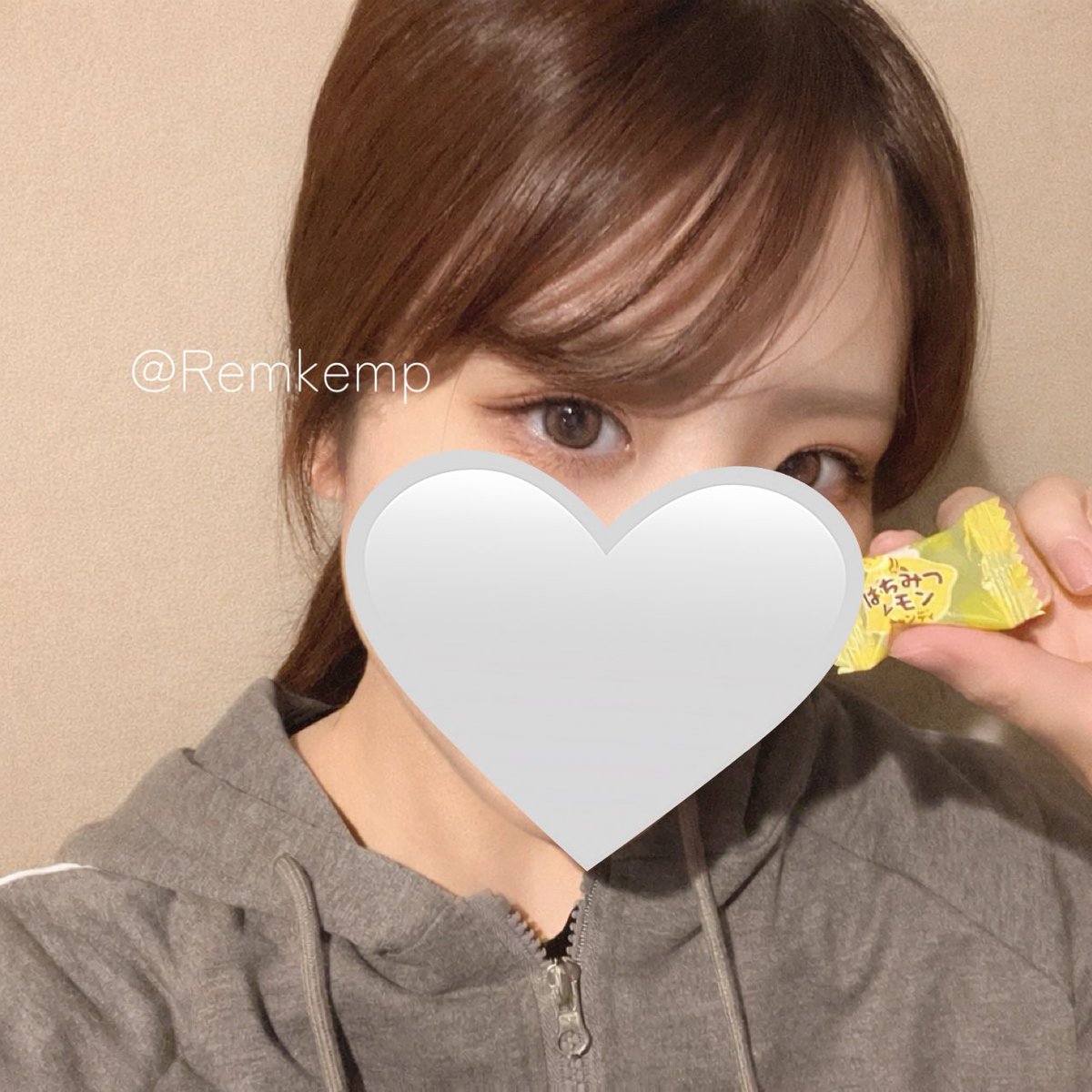 Remkemp's tweet photo. はちみつとレモンって最強だよね🍋🍯
本日20時まで(  ᵒ̴̷͈ωᵒ̴̶̷͈ )✨️

 #メンズエステ  #博多メンズエステ https://t.co/Ztb2KyisvL
