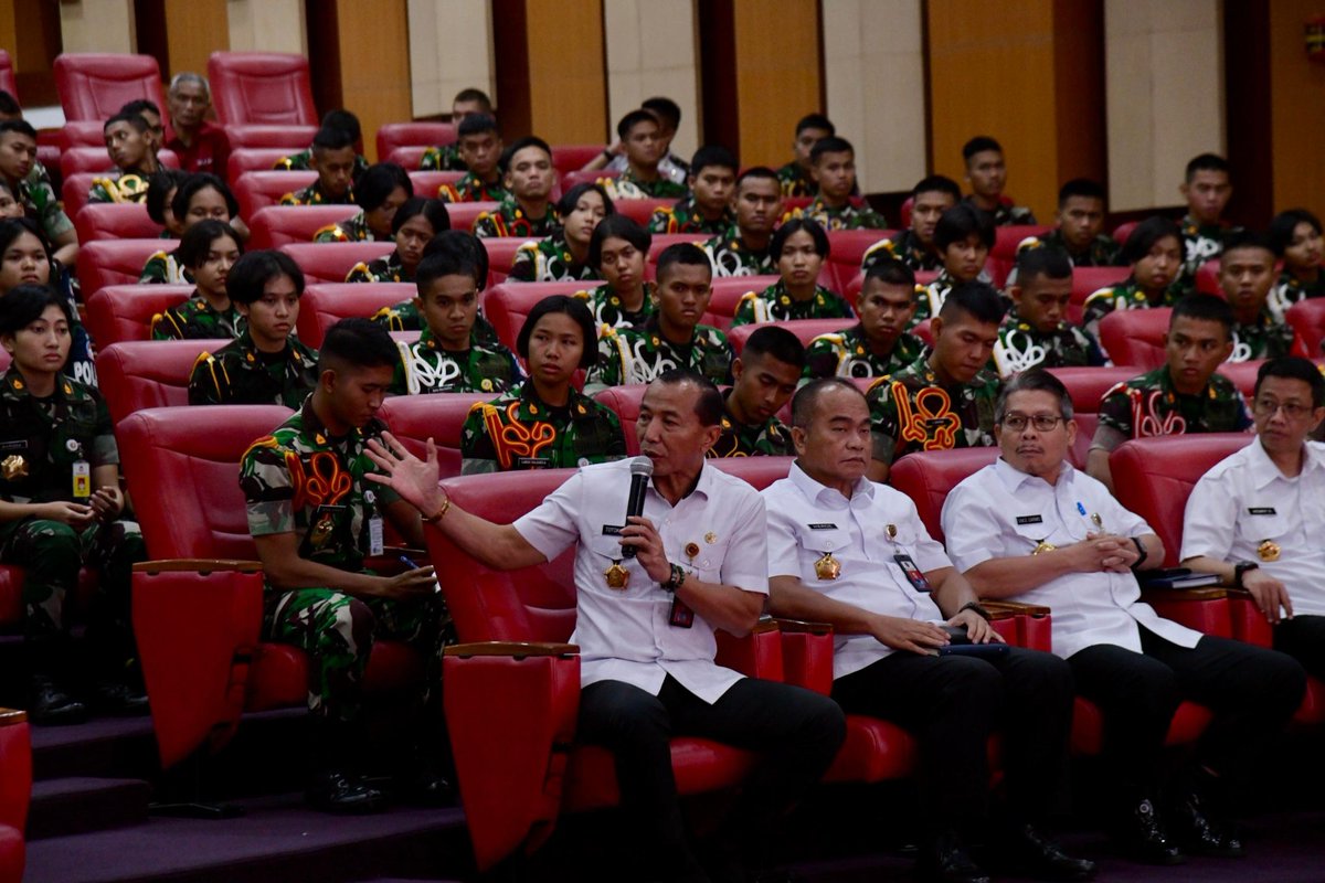 Unhan RI tweet media