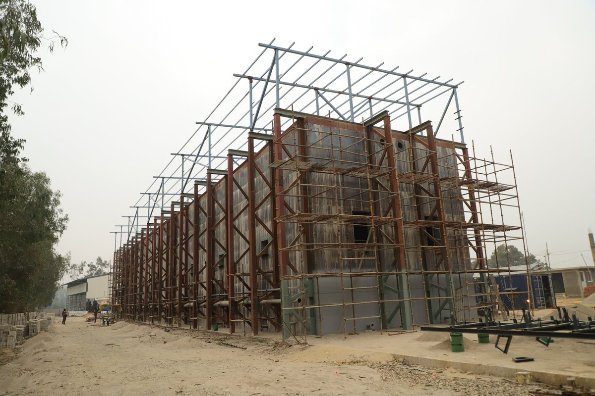 BioUjjala's tweet photo. Plug Flow Digester Based Bio-CBG Plant at Bareilly, UP (6 TPD) 🌱♻️
Driving India’s clean energy mission by converting biomass into sustainable Compressed Bio Gas (CBG) fuel.Powered by Uzzala Bio Energy Solutions📞 +91 82006 18329
🌐 https://t.co/Qs4MU9lQAo #BioCBG https://t.co/3va9ZJMeeH