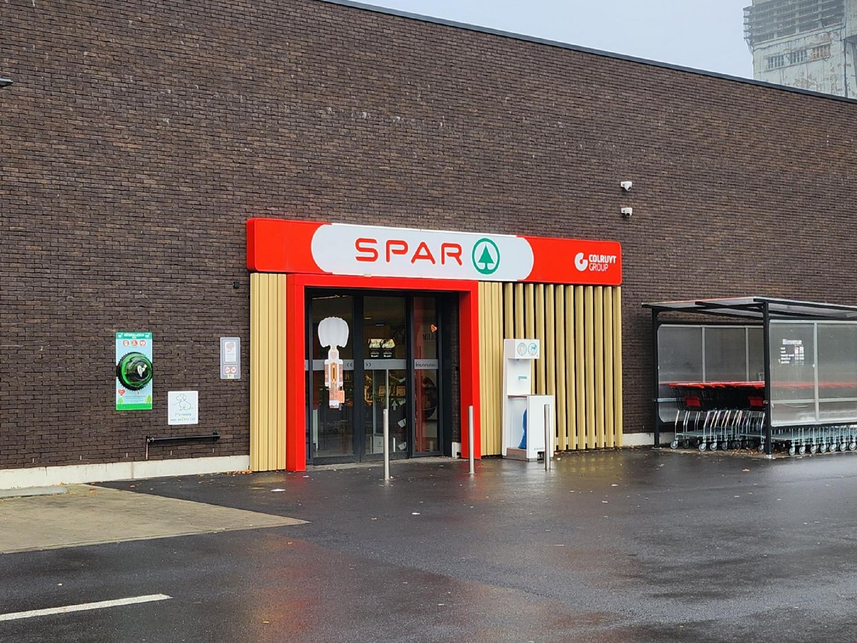 CoinMarketCap tweet media