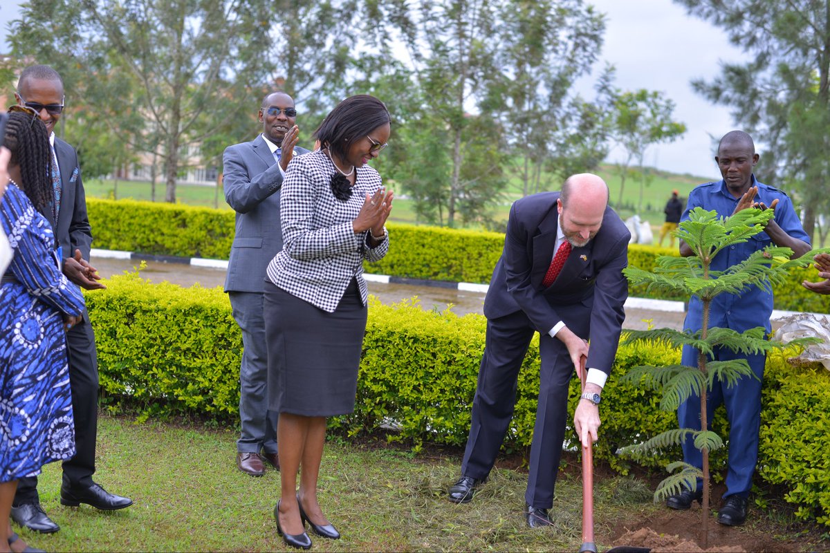 Centre for Innovations and Technology Transfer tweet media