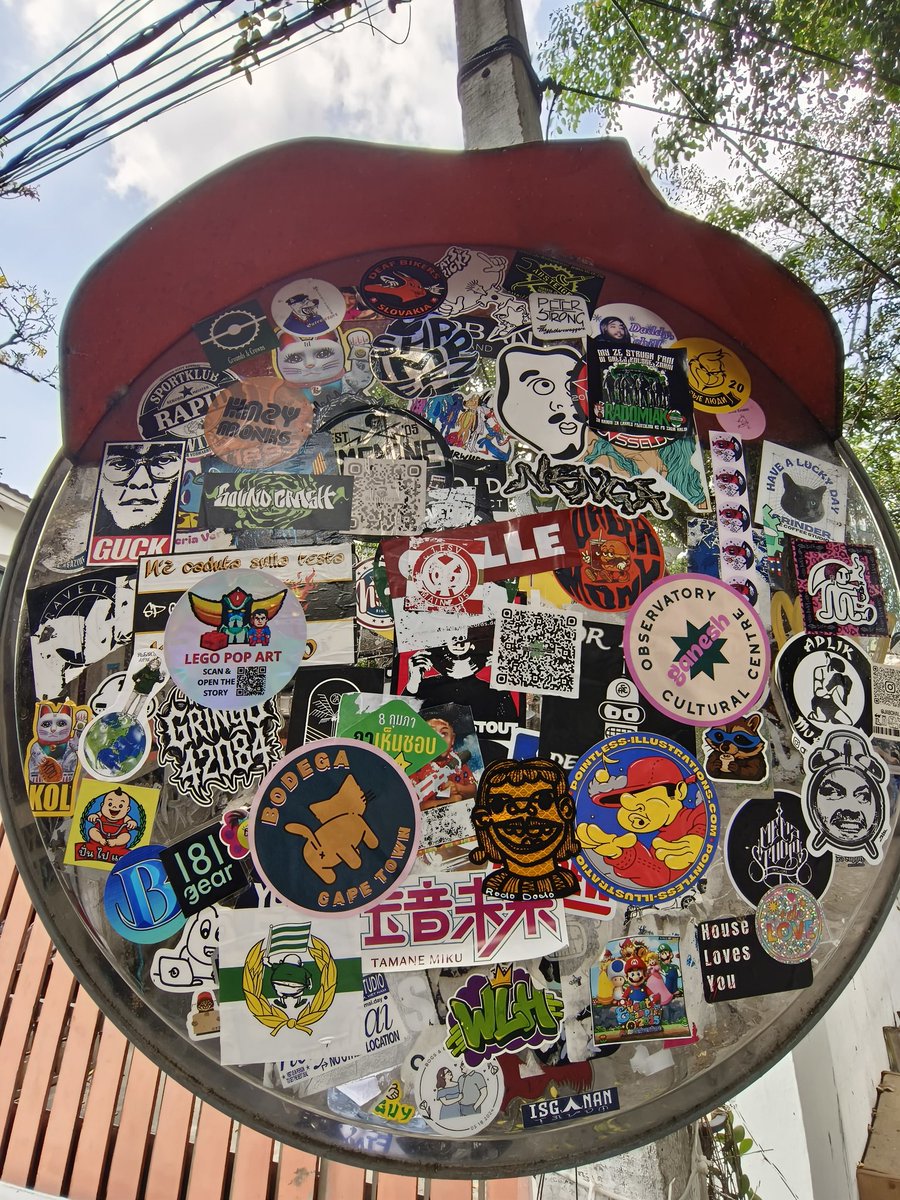 jpb_foto's tweet photo. Sticker chaos is ok with me #creativechaos #stickercollection #stickers shot with #vivo https://t.co/RhtgQnwI1i