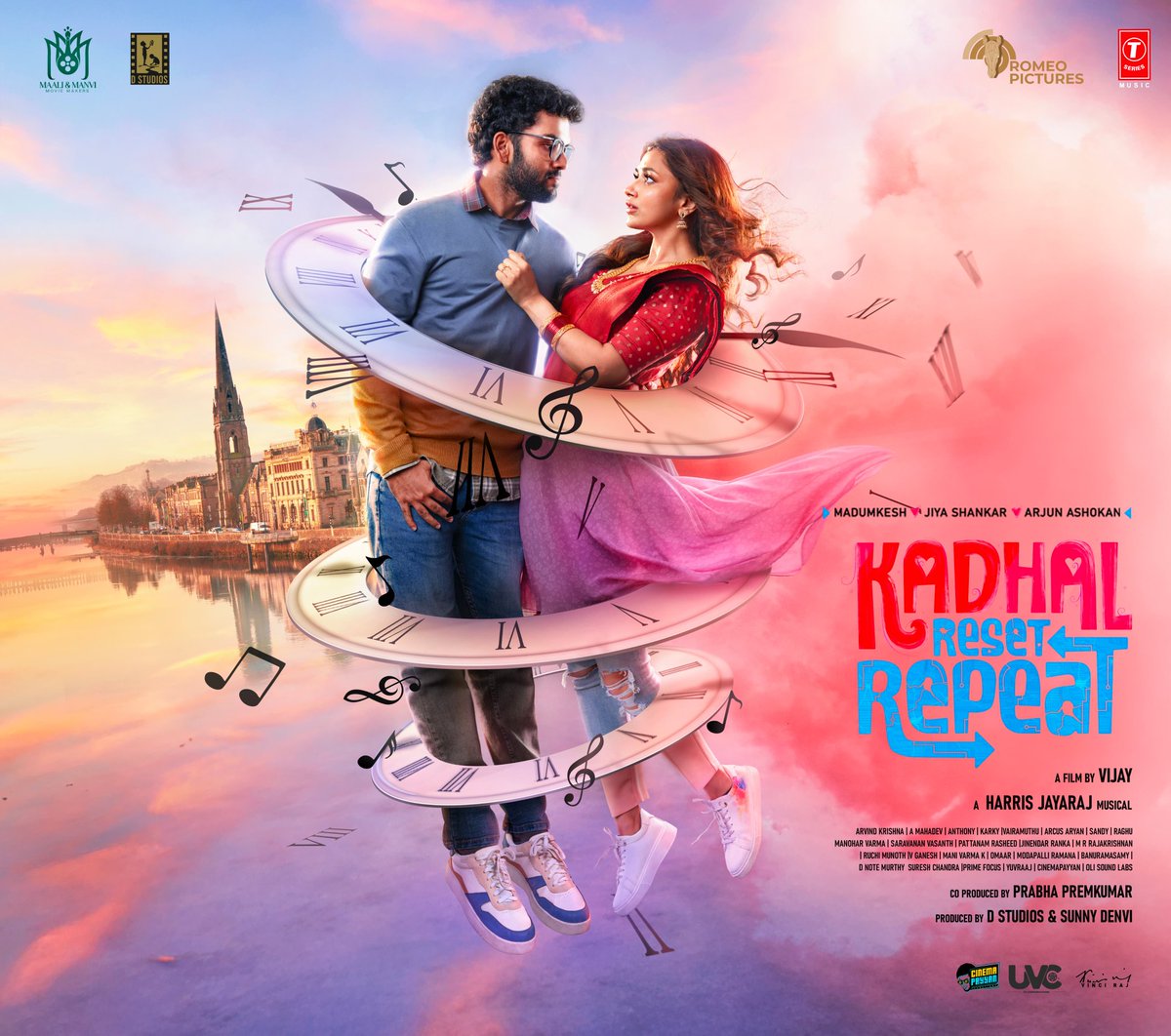 Sugumar_Tweetz's tweet photo. #KadhalResetRepeat it's a Musical Drama with feel good note 🙂

‣ #HarrisJayaraj Music is the key for the movie 👍

‣ #JiyaShankar performance is 👌💯 Good Debut in Kollywood ⭐

‣ Flashback Portion is Good 👍

‣ Included memory loss concept in love story. https://t.co/W9wbSGBHJC