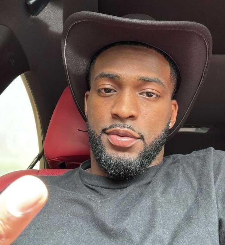 𝗡𝗢𝗠𝗘♠️♠️ tweet media