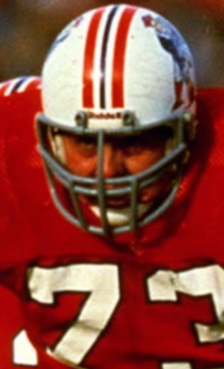 What the Helmets?! tweet media