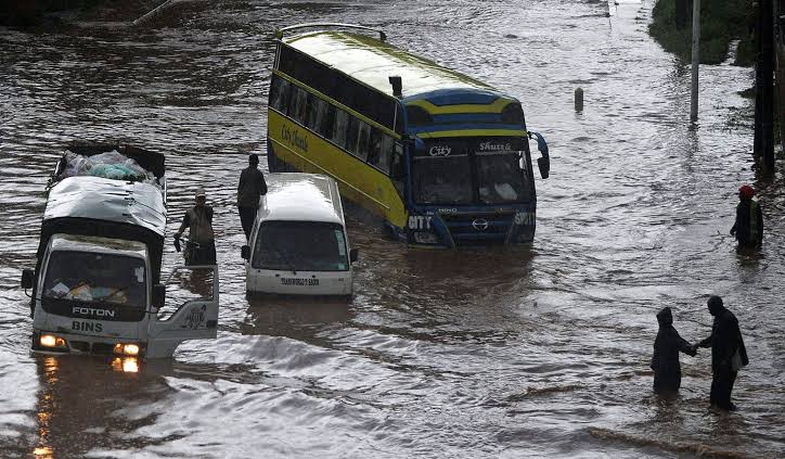 Ammar_Kassim8's tweet photo. A modern city should not collapse because of rainfall. Cities around the world have drainage systems that allow water to flow without paralyzing daily life.

For Nairobi, flooding has become predictable. It reflects poor planning and weak implementation by the county government https://t.co/oITu3BNMZE