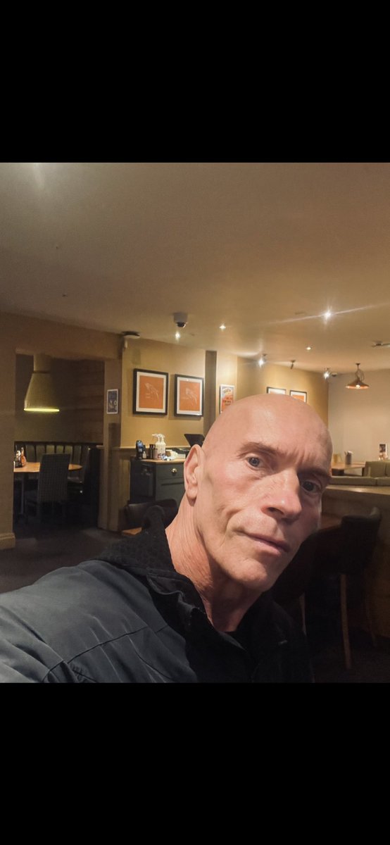 paulhannaford's tweet image. Premier inn Scunthorpe this morning 😊 🥣 ☕️ 🍳 💪🏻 then of to change a few young minds 👫 #WECARE = SAFEGUARDING!!!! 🔪🔪💉💉