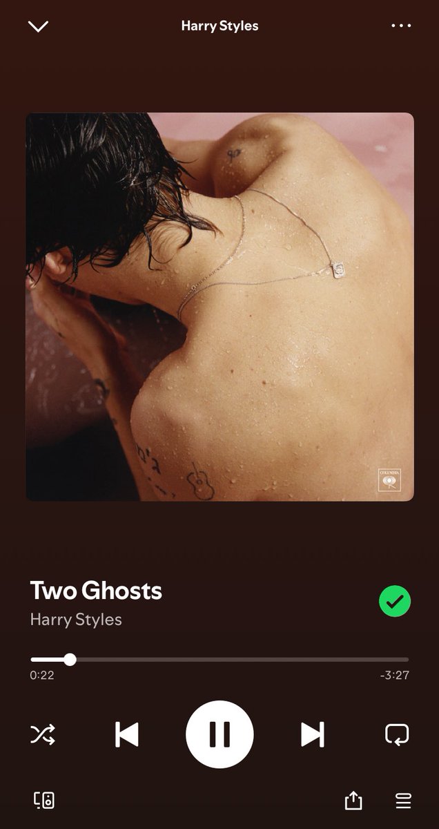 anahidelcanto's tweet photo. Mientras uno esté vivo uno debe escuchar a Harry Styles lo más que pueda. https://t.co/hB3TsKroVU