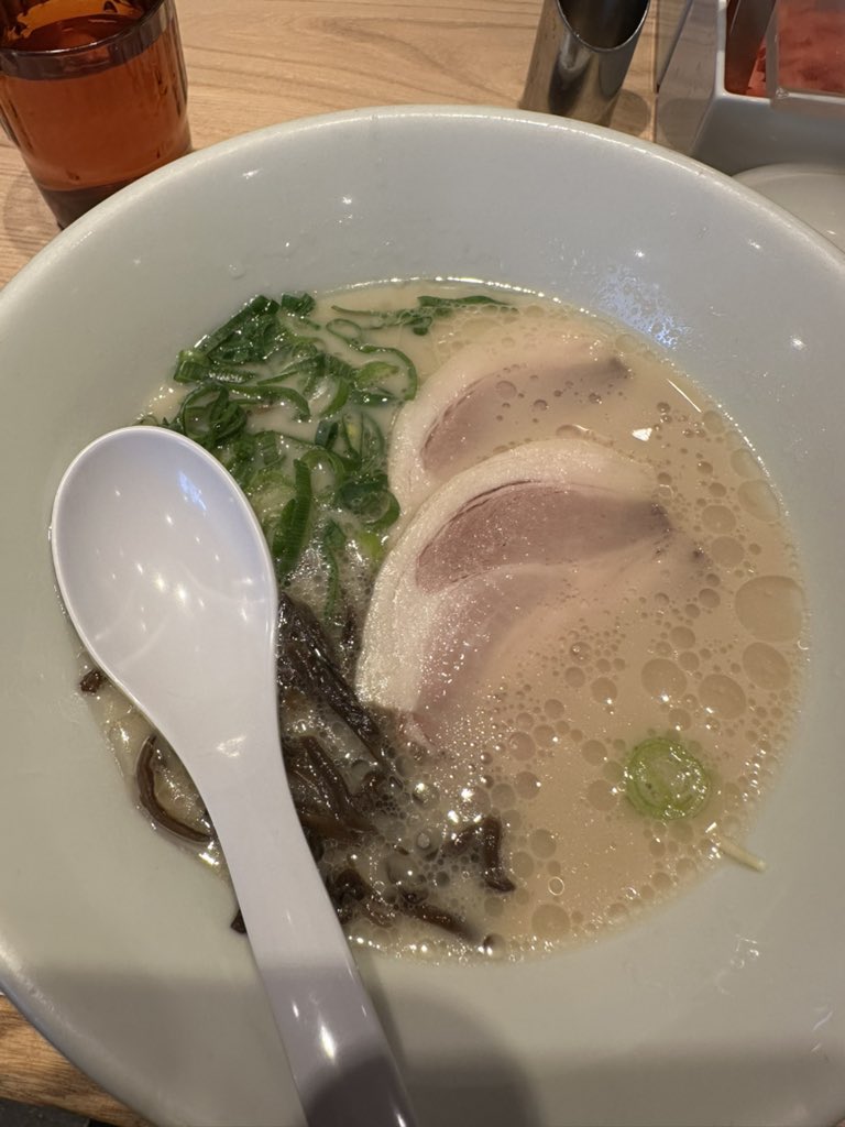 たけも tweet media