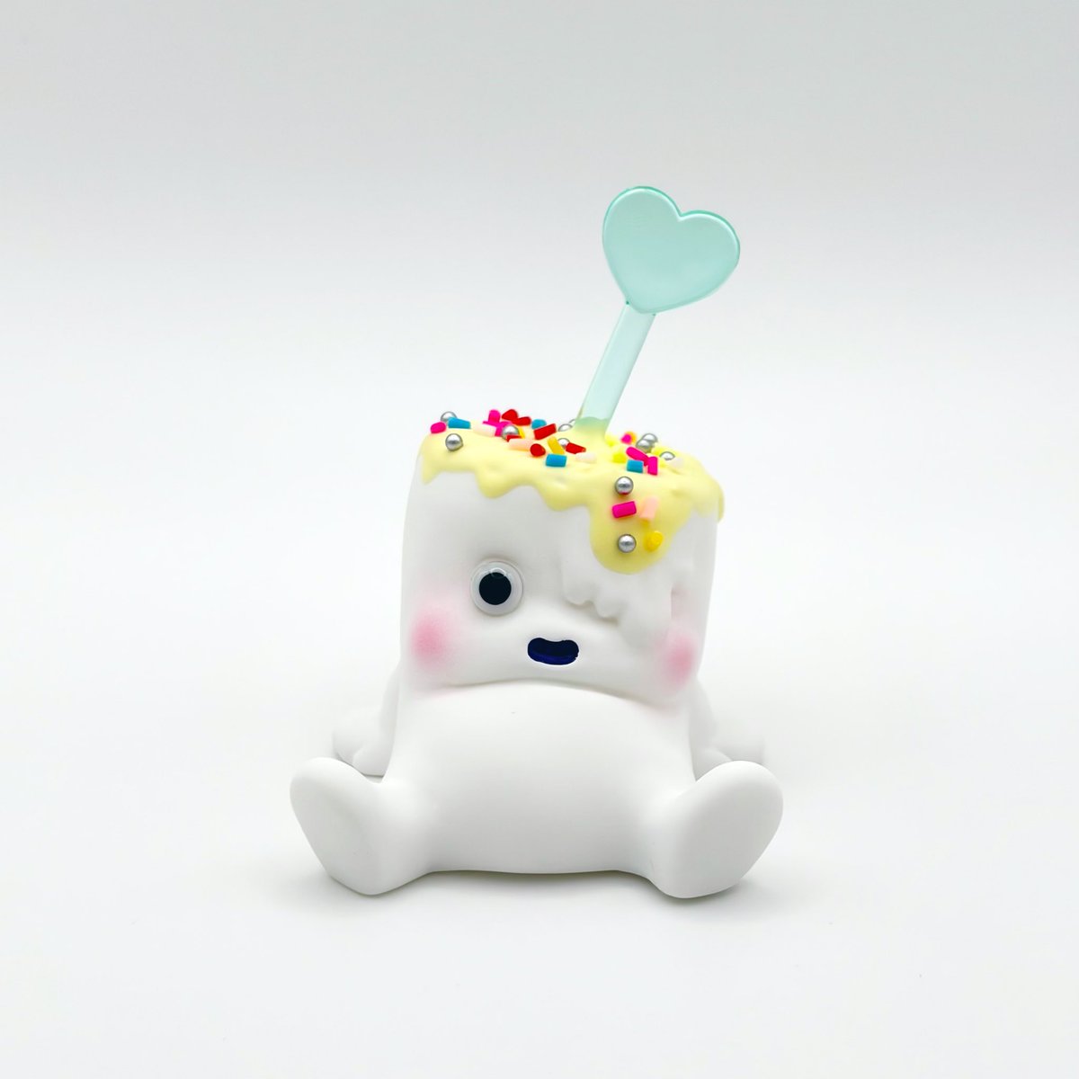 Art Studio「SHOT!」さんのリビングデッド•マシュマロ🤍 ホワイト