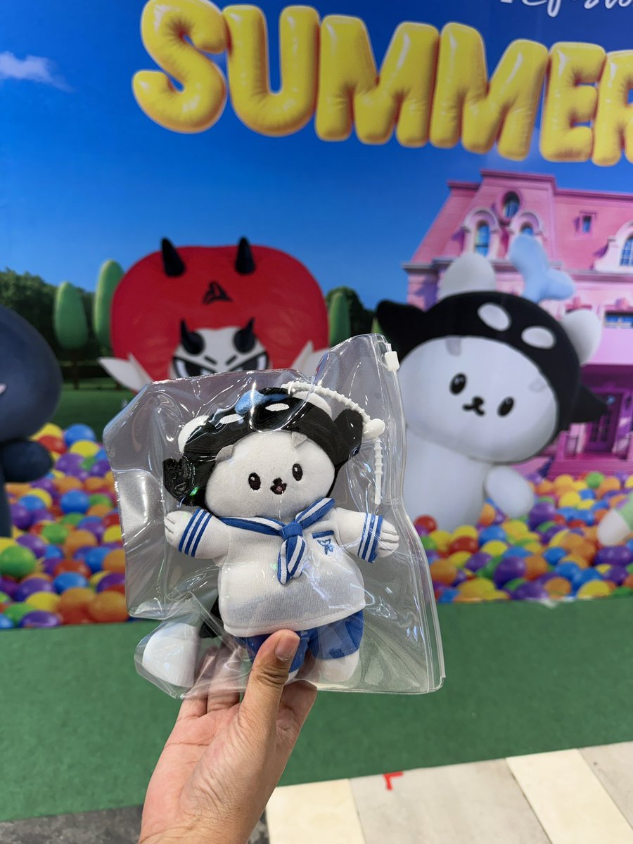 เนื่องในวันวันเกิด ยัยซัง  เรามีของมาแจก ฟลว . 

🎁 แจกตุ๊กตา “โพกาซัง” 1 ตัว 🖤
ใครอยากรับน้องกลับบ้านบ้างงงง 🥺

กติกาง่ายๆ
1️⃣ กดไลก์โพสต์นี้
2️⃣ รีโพสต์ / แชร์โพสต์
3️⃣ คอมเมนต์ว่า “อยากรับโพกาซังกลับบ้าน 🖤”

สุ่มผู้โชคดี 1 คน
ประกาศผลพรุ่งนี้ในโพสต์นี้ ✨

⚠️ ใครคอมเมนต์น่ารัก