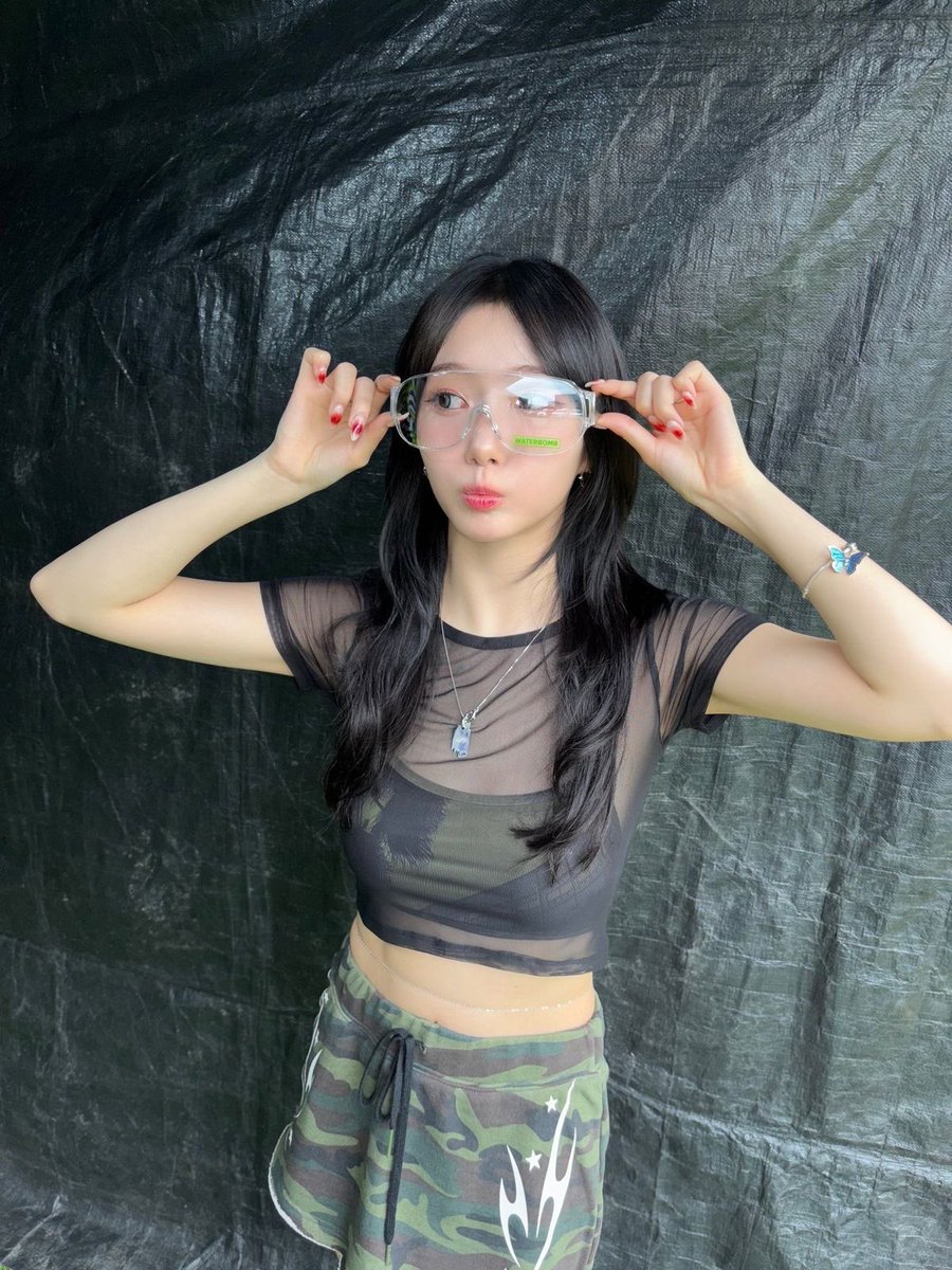 elana ⋆˚࿔ #thankyouyoungeun tweet media