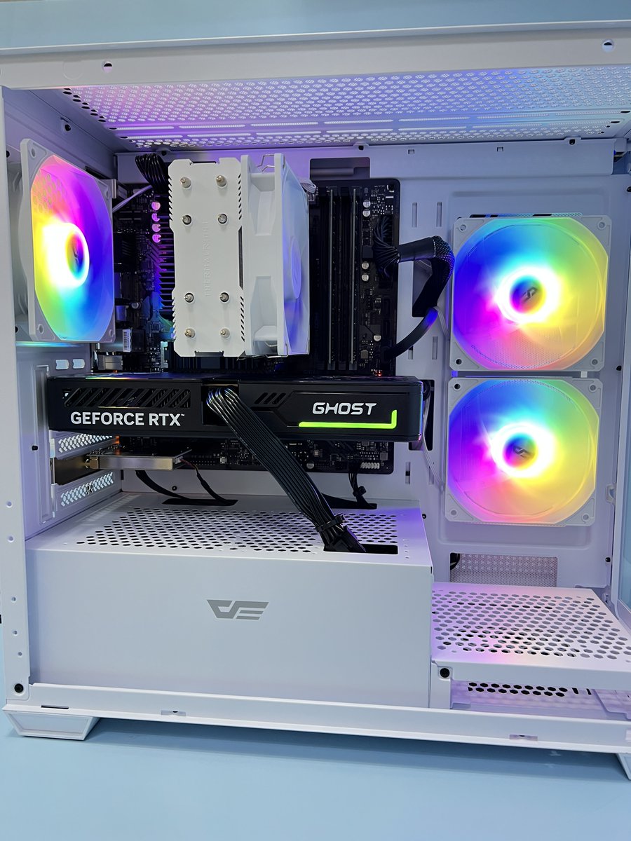 컴우리 tweet media