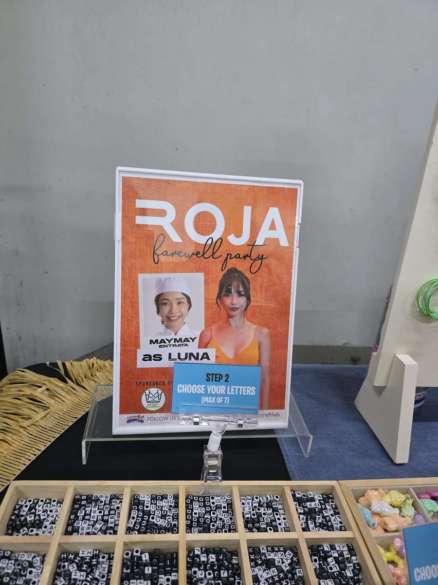 TeamMMEntrata's tweet photo. Our third surprise is bag charm onsite souvenir booth at the mediacon and fanmeet for all attendees. @maymayentrata07
@DreamscapePH @ericjohnsalut

MAYMAY ROJAmazing LUNA https://t.co/GweQaLAjVG