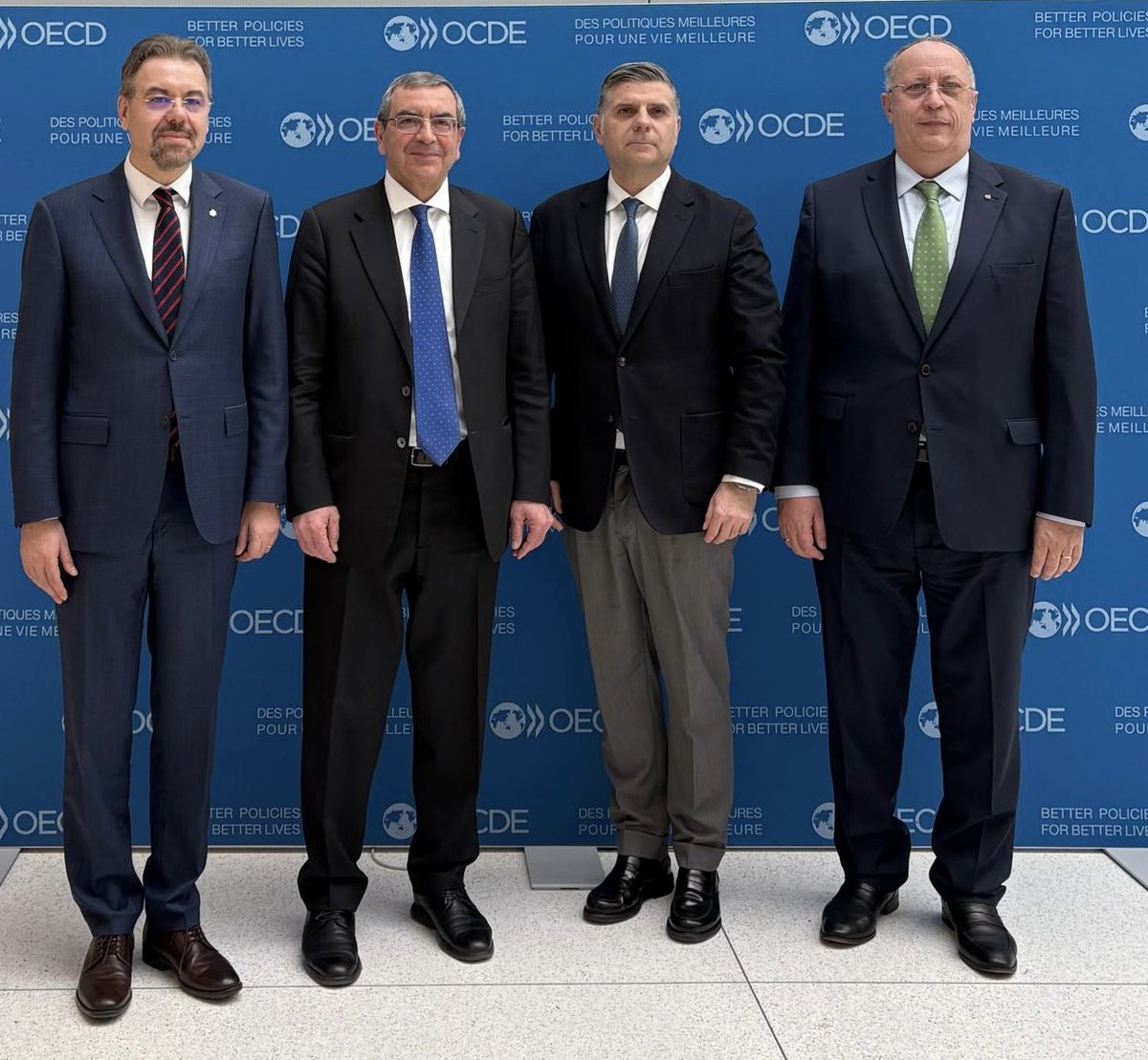 În perioada 4–6 martie 2026, particip la Paris #OECD la Săptămâna Financiară organizată de OECD alături de colegi din ASF, în cadrul delegației României, împreună cu Leonardo Badea  Prim-Viceguvernator BNR, reprezentanți ai Băncii Naționale a României și ai MF.