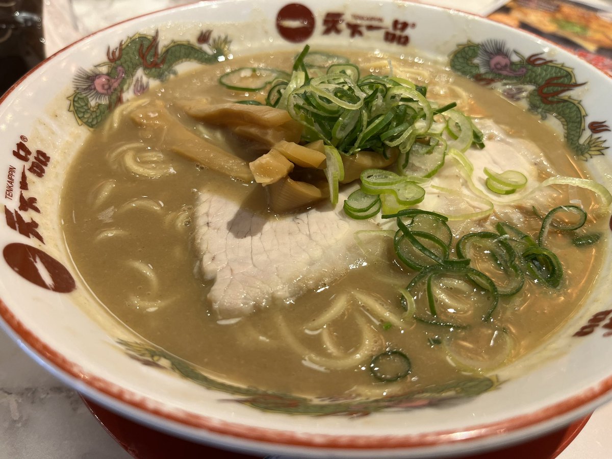 きたむ tweet media