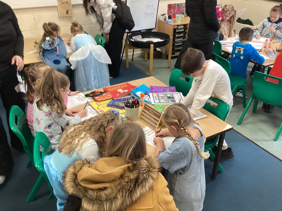 The Gates Primary - Robins Class Page tweet media