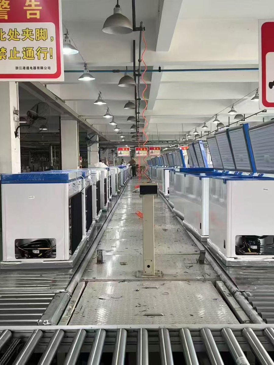 solarcoolershub's tweet image. We are a solar freezer factory. ☀️

Products:
• Solar freezers
• Solar refrigerators
• Solar ice makers
• Solar ice cream carts

Perfect for off-grid areas and small businesses.

Whatsapp: 86-15757277513
#solarfreezer #dcrefrigerator #fridge #tricycle