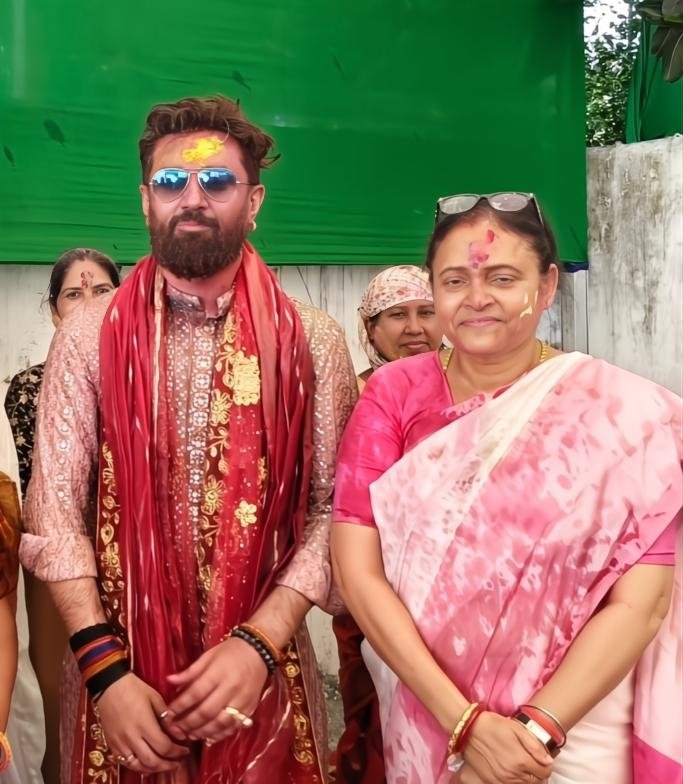 #बिहार_को_मिले_एक_युवा_मुख्यमंत्री

युवाओं की नई उम्मीद — <a href="/iChiragPaswan/">युवा बिहारी चिराग पासवान</a>

युवा सोच, नया बिहार!
बिहार फर्स्ट, बिहारी फर्स्ट

बदलाव की ओर बढ़ता बिहार।
अब समय है नए विचार, नई ऊर्जा और
युवा नेतृत्व के साथ बिहार को आगे बढ़ाने का।
<a href="/LJP4India/">Lok Janshakti Party (Ramvilas)</a>