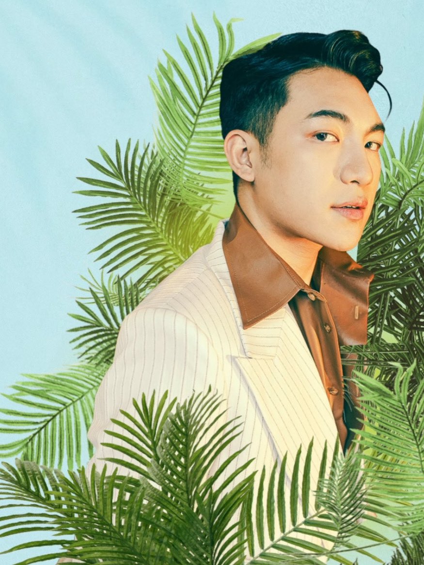 Darren Espanto (<a href="/Espanto2001/">Darren</a>)'s "Panghabang Buhay" has entered the top 5 of iTunes PH chart.