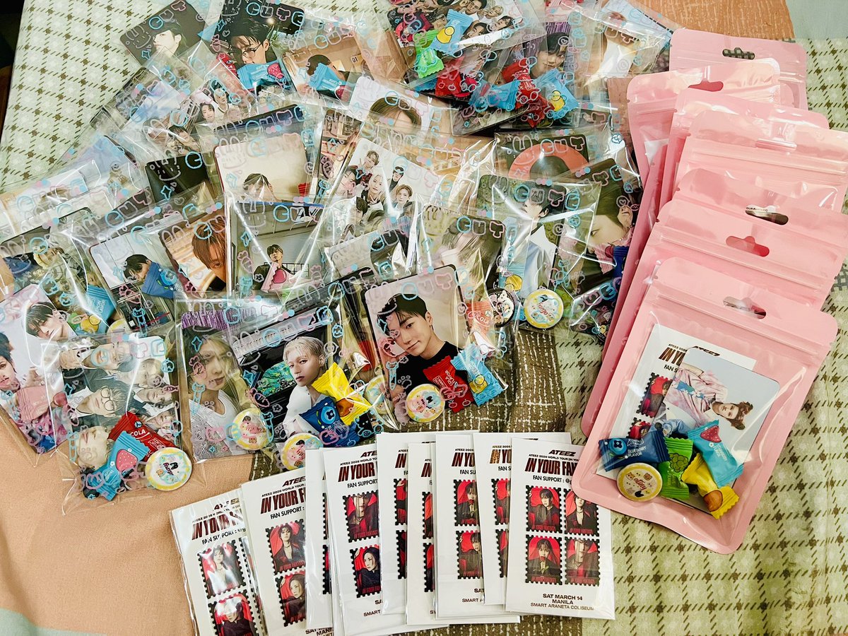 glads199x's tweet photo. Finally done packing my simple freebies! See you ATINY’s! 🫶🏻

#InYourFantasy_MNL #ATEEZ https://t.co/aT4gPhIyZ9