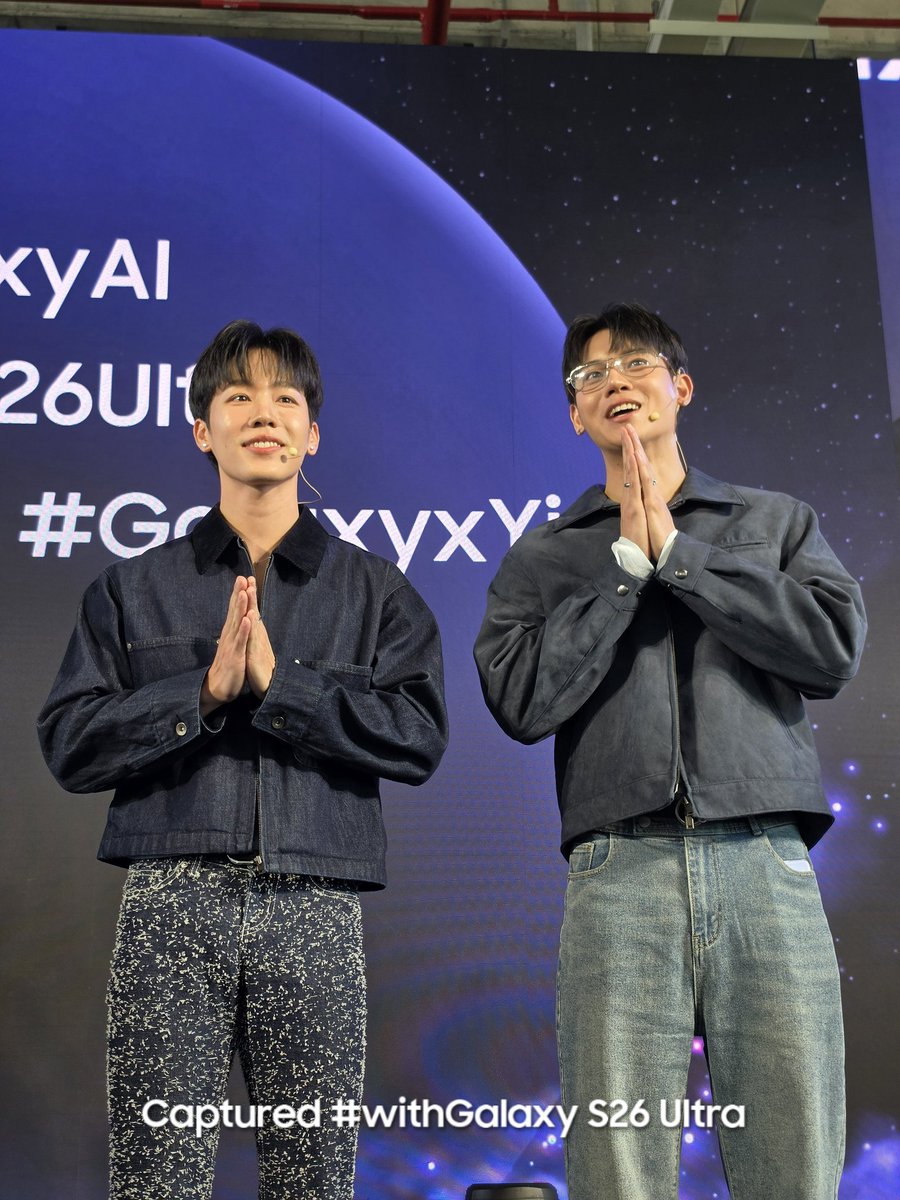 Samsung Thailand tweet media