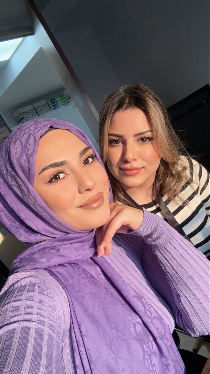 CerenOvucc's tweet photo. Haftayı böyle kapatıyoruz ☀️💜 https://t.co/ITlgDiC0dX