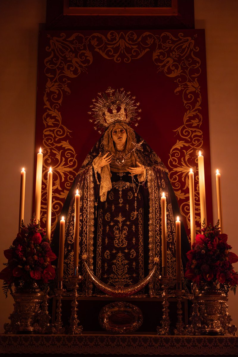 DoloresPtoTorre's tweet photo. CUARESMA 2026 - Nuestros Sagrados Titulares dispuestos en el altar de cultos con motivo de la celebración del Solemne Triduo de este fin de semana en su honor, que dará comienzo a las 19.30 horas en nuestra Parroquia

#CofradiasMLG 
#ElPuerto2026

📸 @LMFotosCofrades https://t.co/gspxrfdDT5