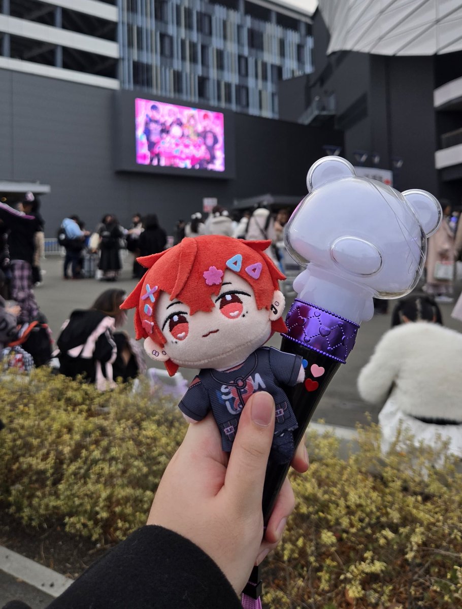 uni_miyondao's tweet photo. You can't escape from SMUS 💙🤍💚❤️
26/2/14.15 (2 DAYS) @ LaLa arena TOKYO-BAY 

My experience in thread💗 https://t.co/WVPWCFELe1