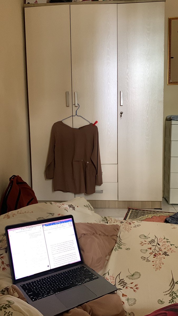 axkintan's tweet photo. kerja dari malem-gak bisa tidur-ngerjain tapping sampe jam 3-lanjut bukber kantor di pacific place. ya Allah, ini hadiahnya Surga apa uang 5 triliun ya? https://t.co/kQhmWCdb3u