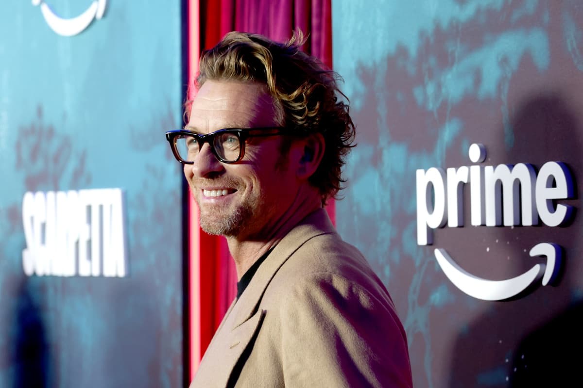 『メンタリスト』のサイモン・ベイカーが新作ドラマ『スカーペッタ』でFBIプロファイラーに！

一番喜んだのは、原作のガチファンだというサイモンの母親だったそうで😍 

#アマプラ での配信も今週からです！

詳細▽
dramanavi.net/articles/321174