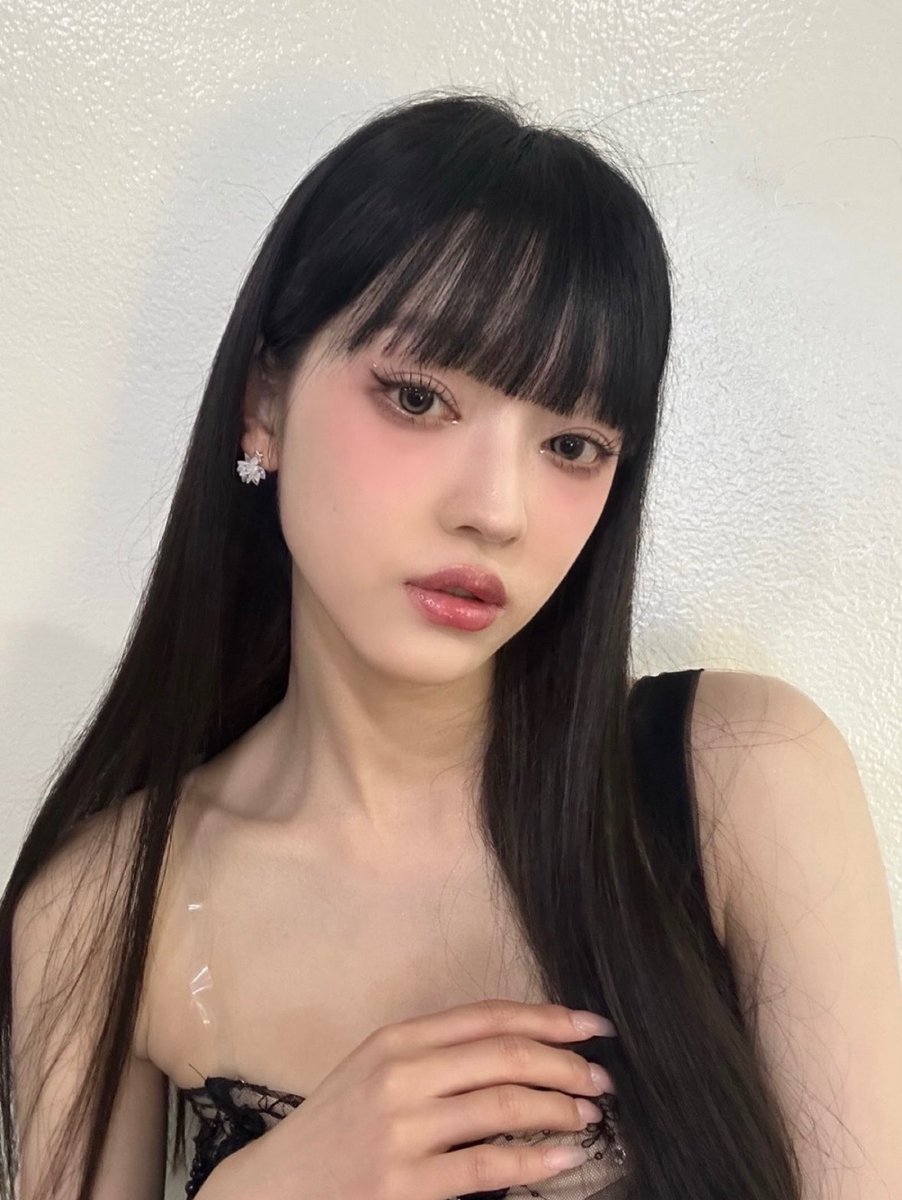 With Jiho 🩵 tweet media