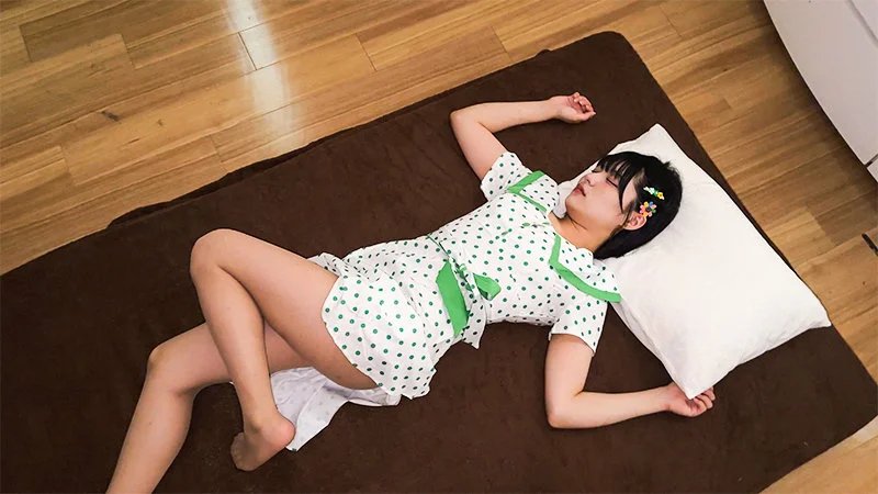 __runa__ru___'s tweet photo. これはあかんwwww 
歌のお姉さん収録終わりに襲われてるwwww https://t.co/BwnpbT0DL6