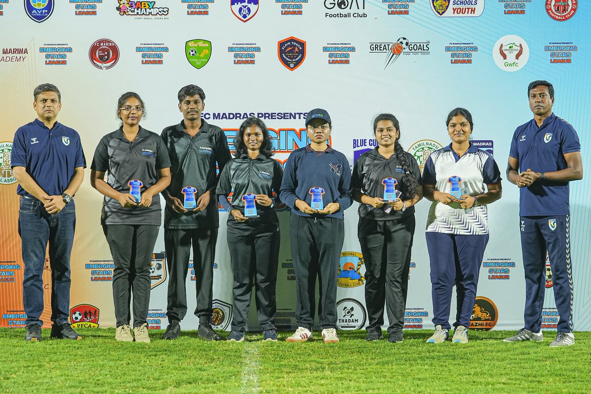 fcmadras's tweet photo. The silent heroes behind the success of the #EmergingStarsLeague who ensured the game ran safely and strongly. β½πͺ
#IndianFootball #GrassrootsFootball #FCMadras #BlueCubs https://t.co/ZdvxgNcxdN