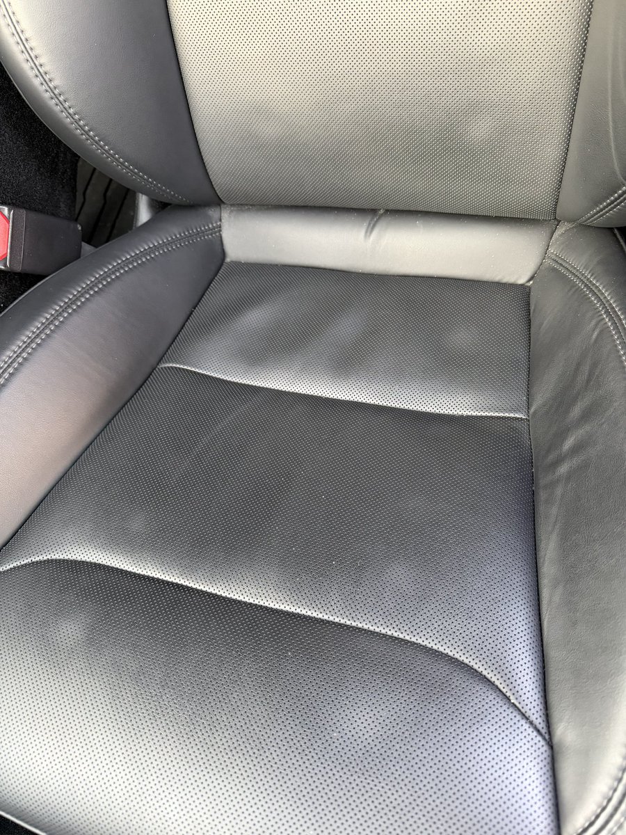 Tesla Inside tweet media