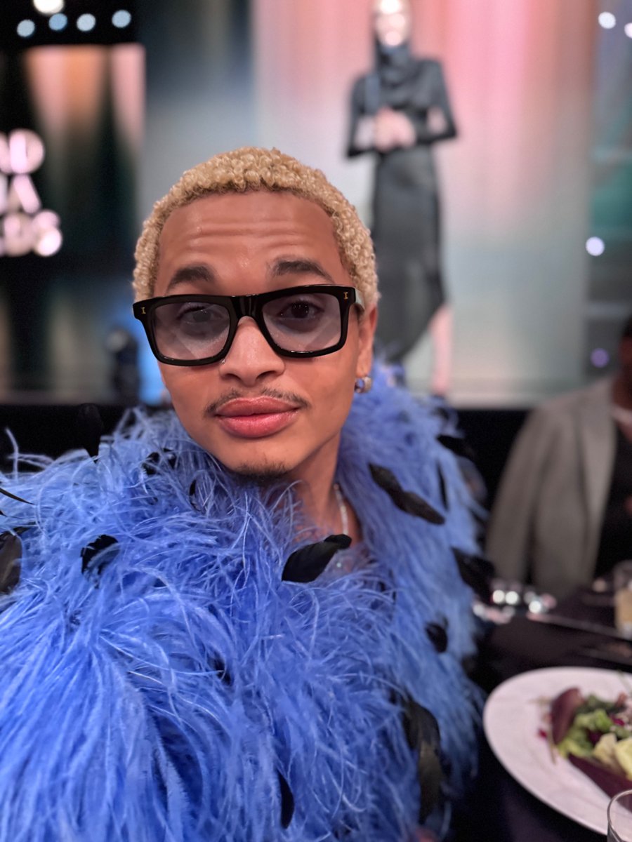 Grammy nominated Puss ✨ @destinCONRAD