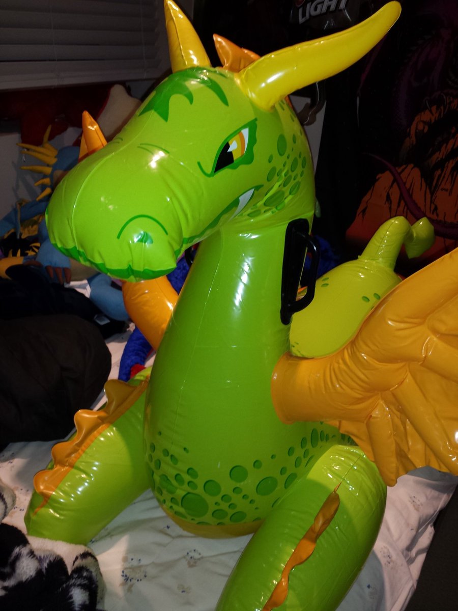 Drake Sanchez tweet media