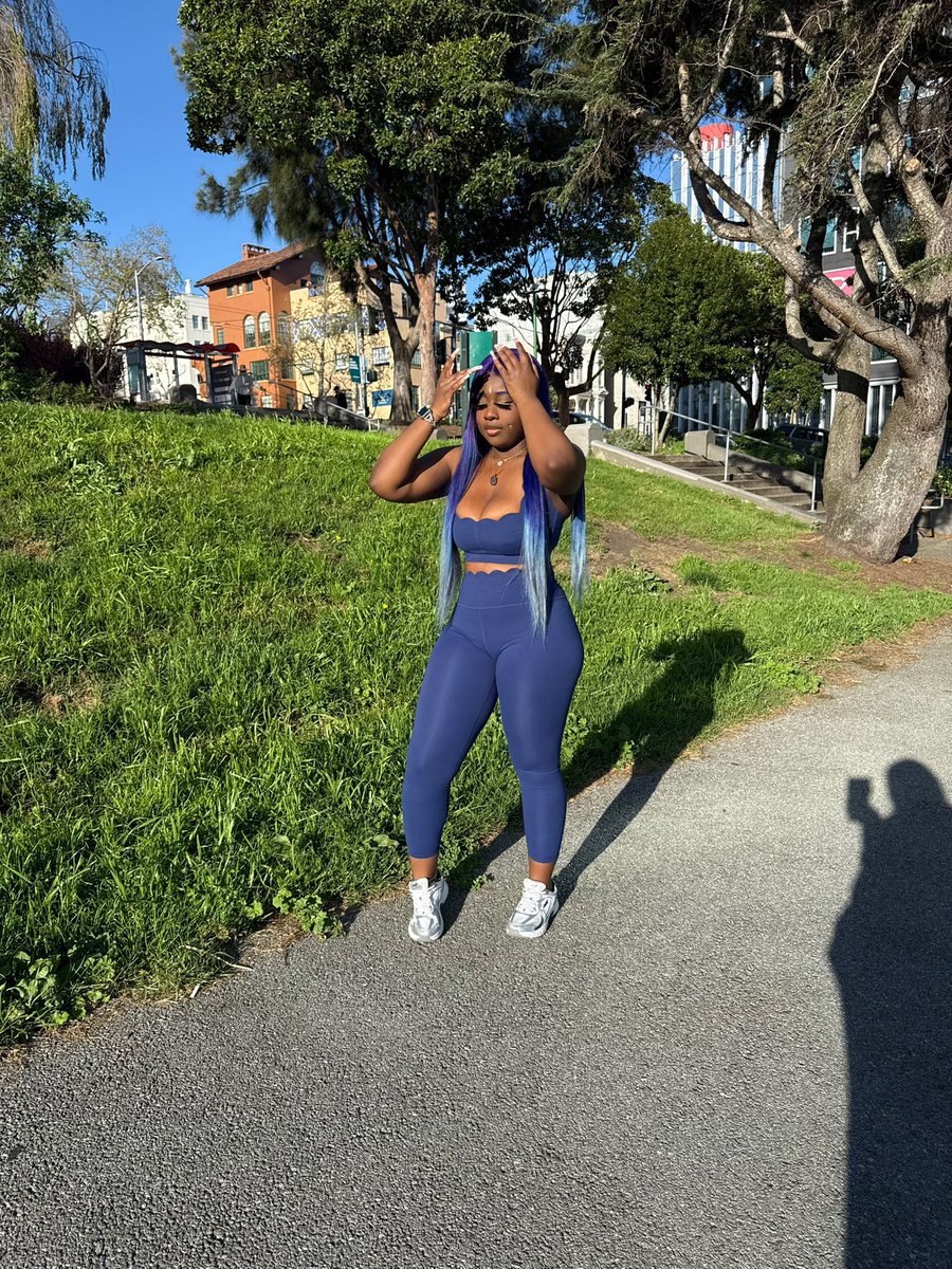 DaddyyPrincess_'s tweet photo. Gym, Groceries, And A Little Sunshine…🏋🏾‍♀️🛒☀️
Which One Is Your Favorite Part Of The Routine?
.
.
.
.
.
#Explore #ExplorePage #Baddie #Thick #Melanin https://t.co/lFdp7M1Evd