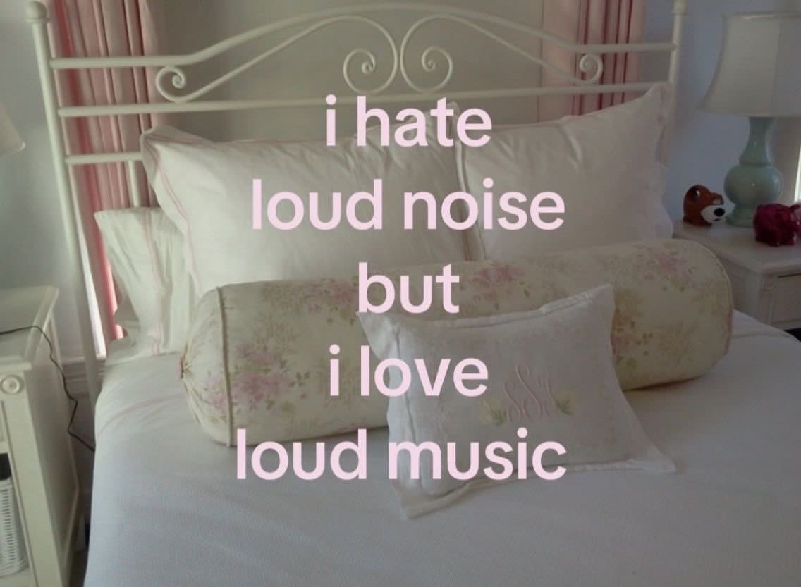 𐚁 (@kaylavosss) on Twitter photo 