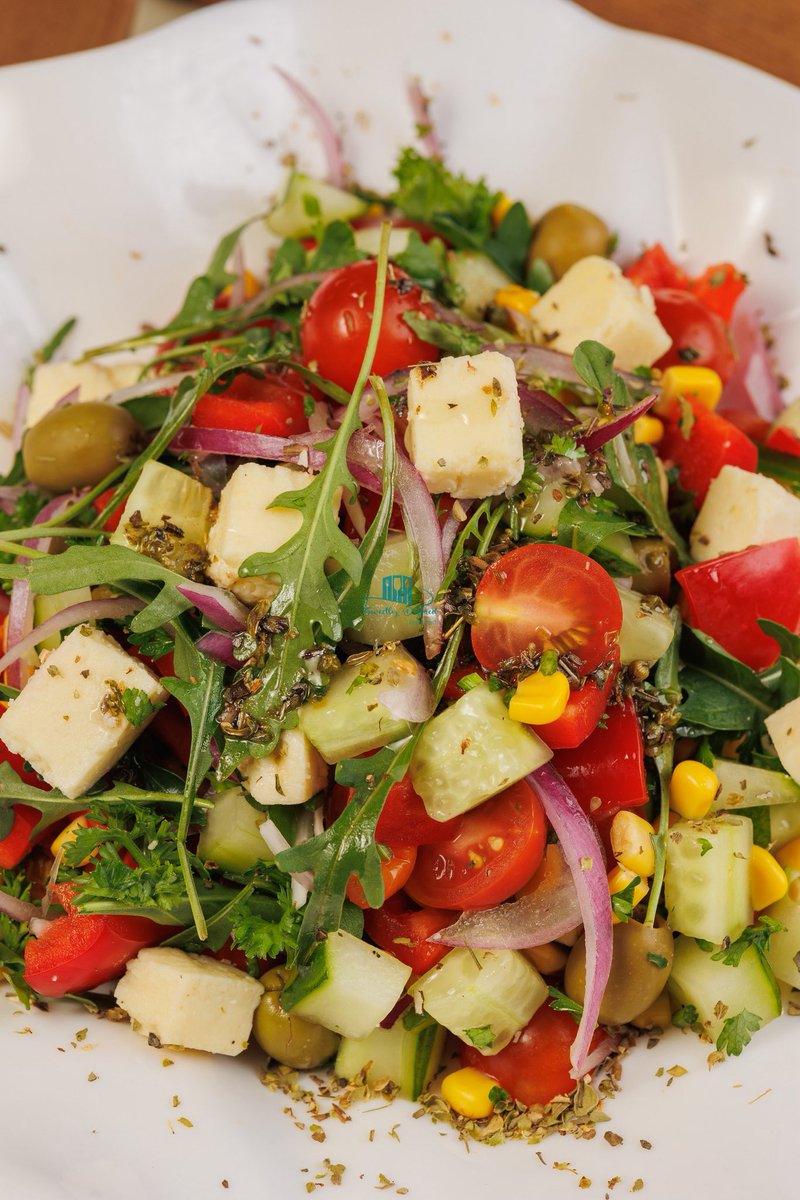 defined_sweetly's tweet photo. Start fresh with our Salad Club.

Enjoy favorites like Caesar, Cobb &amp; Bacon, Goat’s Cheese, Carpaccio, Insalata di Tonno, House Salad, and Supreme Garden, plus seasonal #specials like Fattoush and Nasi #Salad.

✨ All served with freshly baked in-house #breadrolls and butter. https://t.co/DfsEIXNNCV