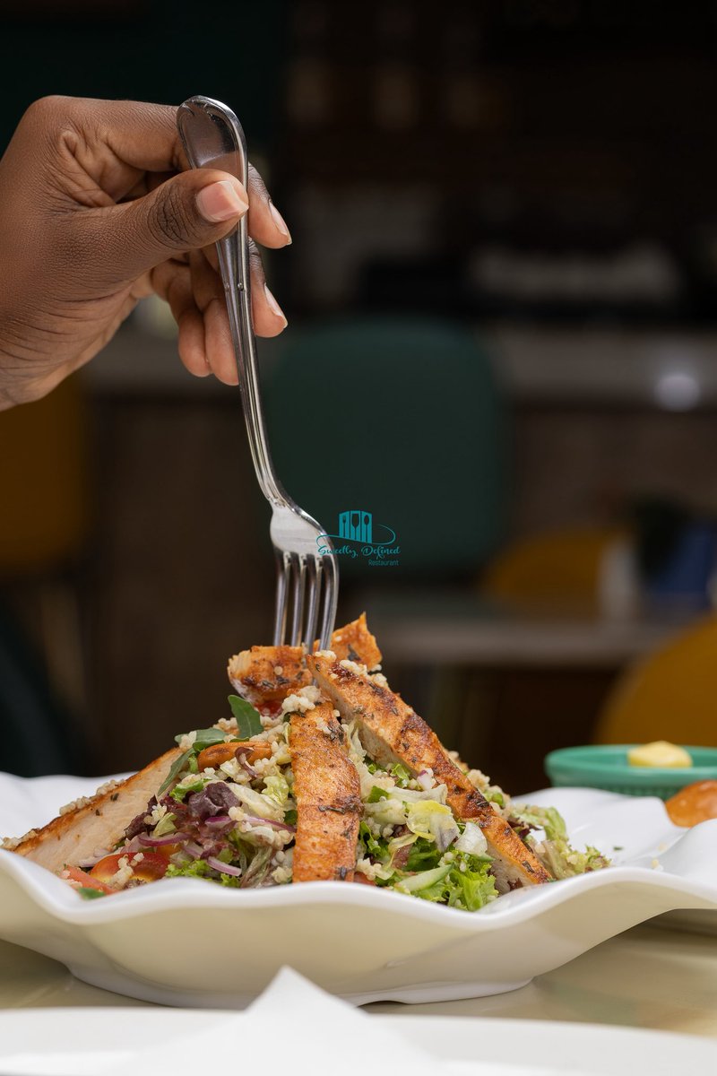 Start fresh with our Salad Club.

Enjoy favorites like Caesar, Cobb &amp; Bacon, Goat’s Cheese, Carpaccio, Insalata di Tonno, House Salad, and Supreme Garden, plus seasonal #specials like Fattoush and Nasi #Salad.

✨ All served with freshly baked in-house #breadrolls and butter.