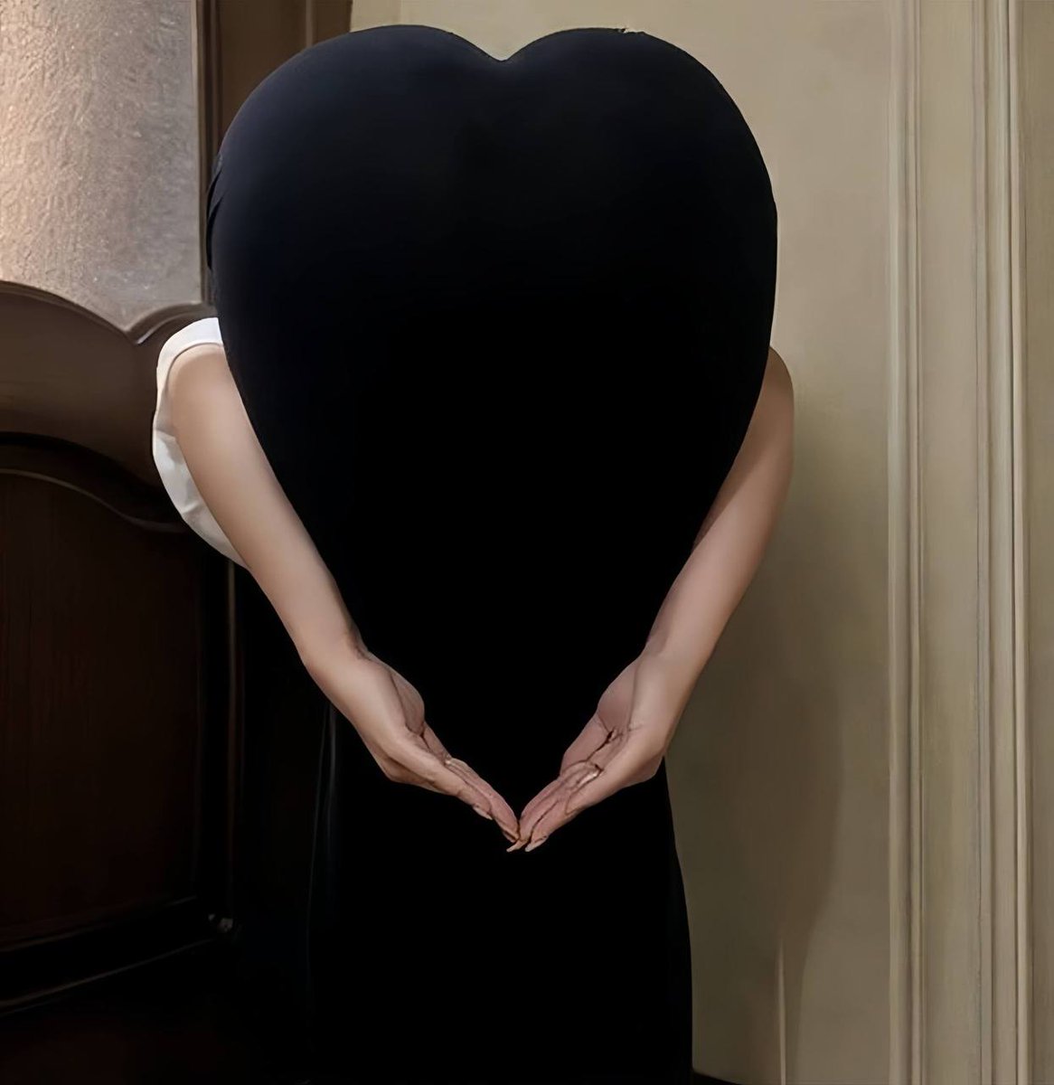 Real-NO-Fictional tweet media