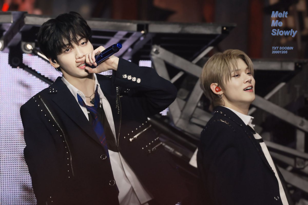 𝙈𝙚𝙡𝙩 𝙈𝙚 𝙎𝙡𝙤𝙬𝙡𝙮 tweet media