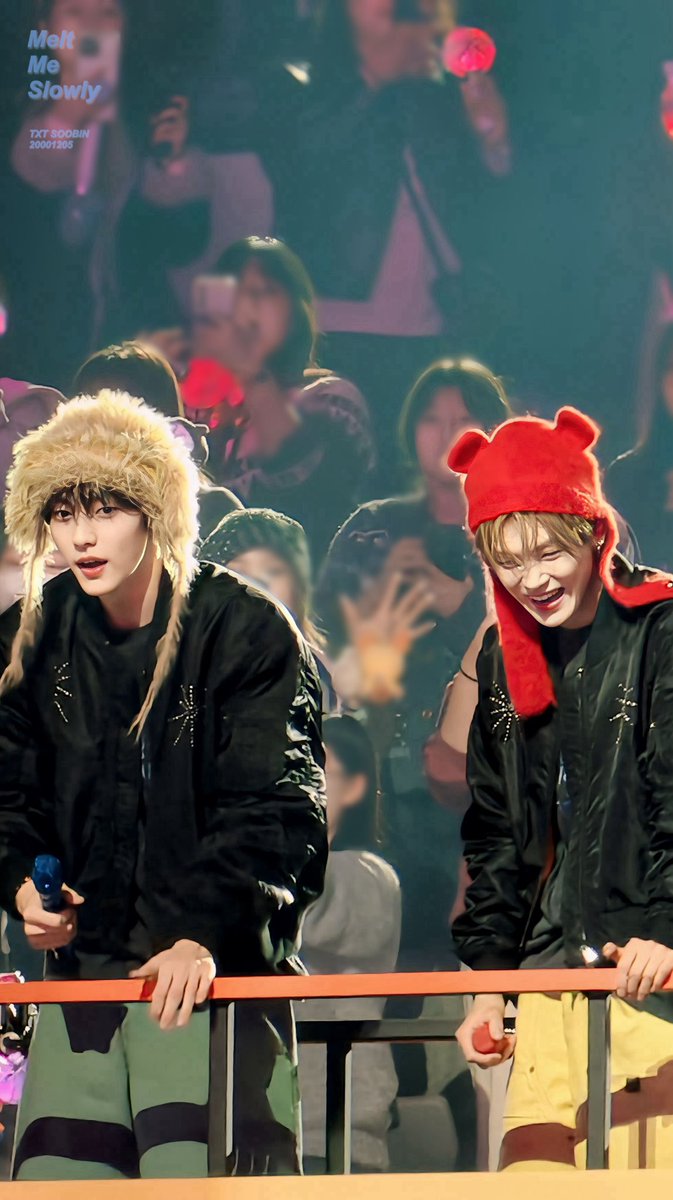 𝙈𝙚𝙡𝙩 𝙈𝙚 𝙎𝙡𝙤𝙬𝙡𝙮 tweet media