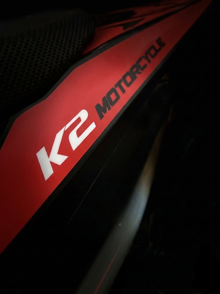 k2motorcycle's tweet photo. K2motorcycleは大阪モーターサイクルショーに出展します
2号館[A6]にてお待ちしております！

展示車両：IBIS / RAVEN
（※AIR250は熟成のため出展を見送ります）

会場で皆様にお会いできるのを楽しみにしています！
 #OMCS2026_��展者紹介
@official_omcs https://t.co/5xWADxQ0fF